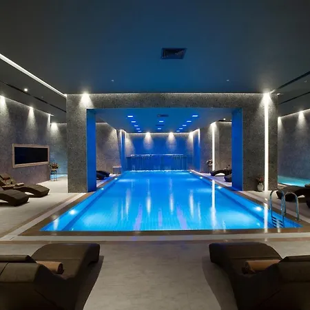 ホテル Doubletree By Hilton Kocaeli イズミット