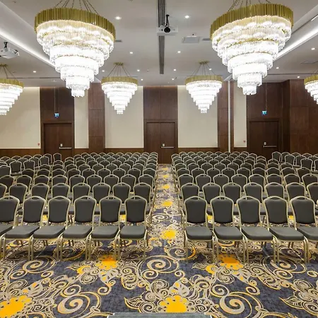 ホテル Doubletree By Hilton Kocaeli イズミット