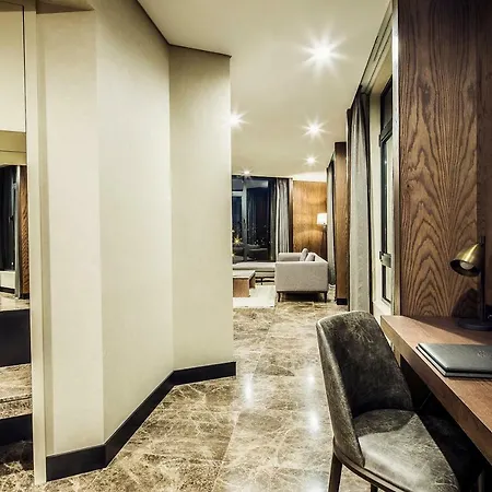 Doubletree By Hilton Kocaeli ホテル イズミット